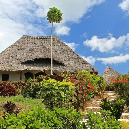 Sazani Beach Lodge And Tidal Lounge Нунгві Екстер'єр фото